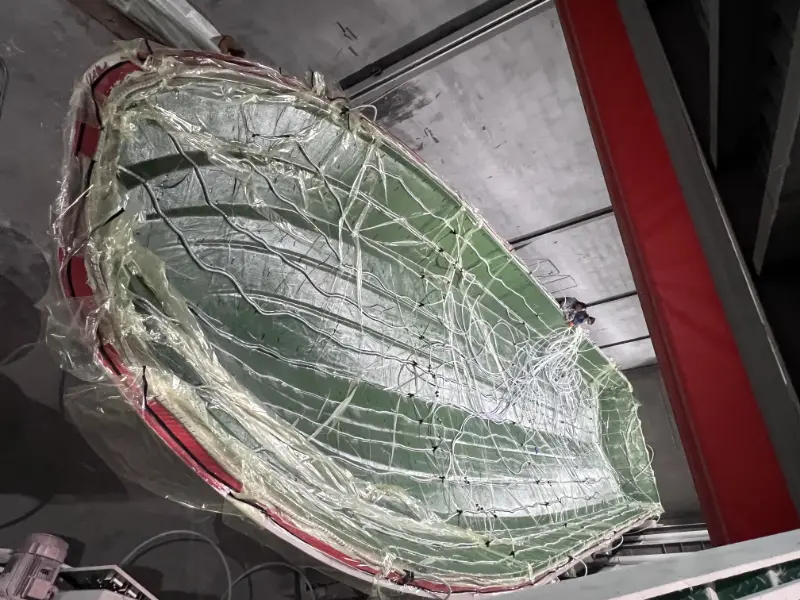 Lawada® د ویکیوم انفیوژن پروسه د 21.8m مسافر وړونکي ویسل هول لپاره - د ځواک، موثریت، او اوږد عمر لوړول